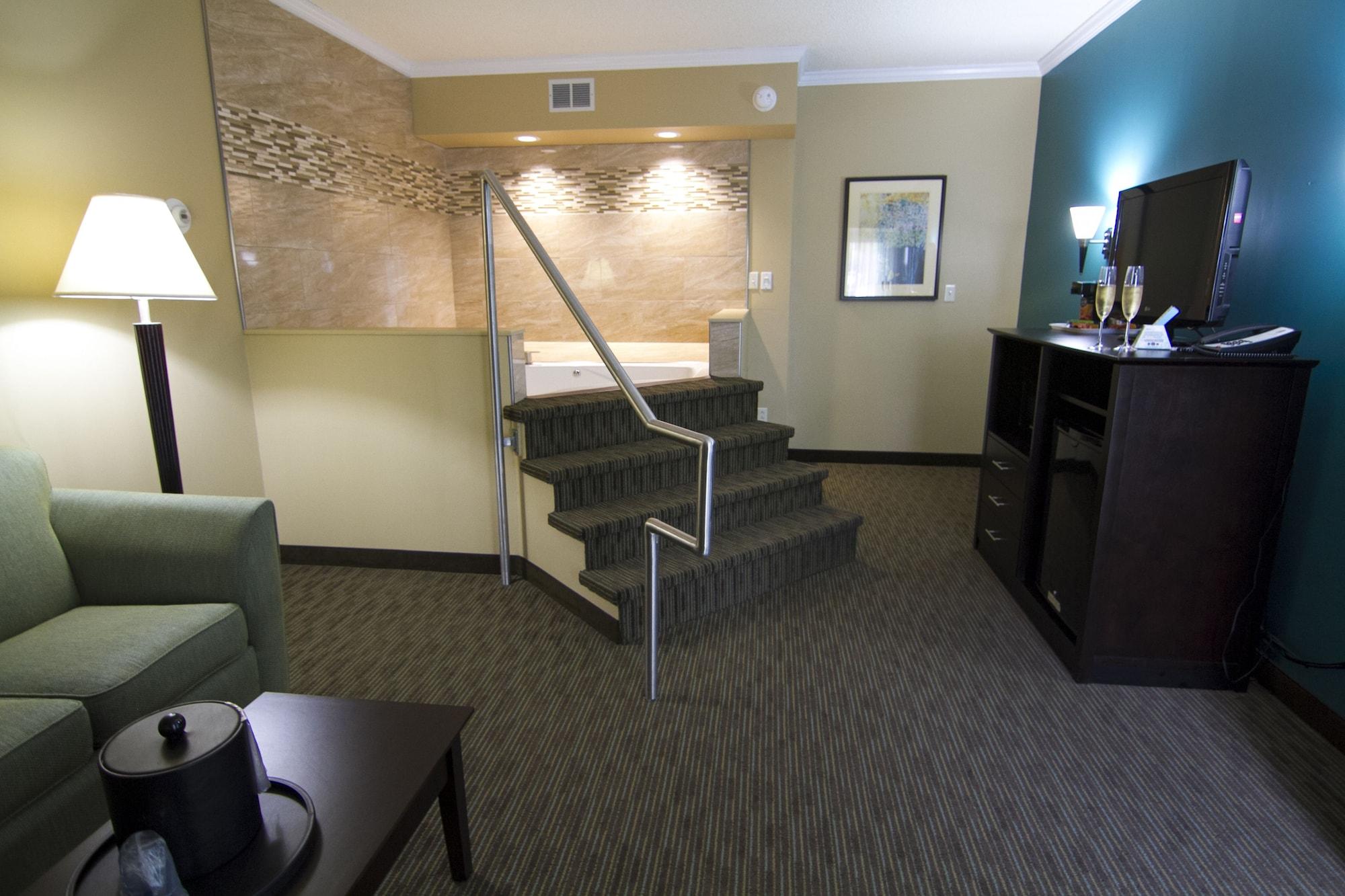 Best Western Plus Plattsburgh Exterior photo