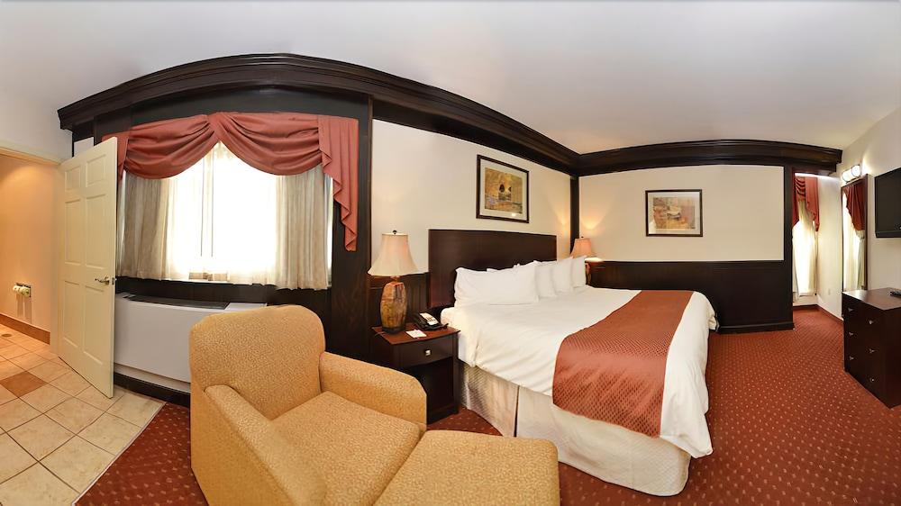 Best Western Plus Plattsburgh Exterior photo