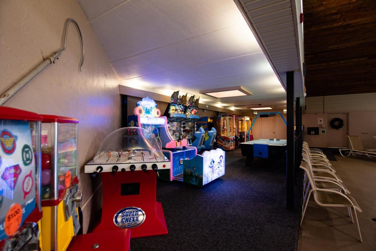 Best Western Plus Plattsburgh Exterior photo